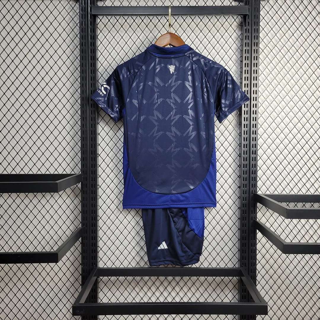 536584CB-A327-DA61-AF9E-8C8054D5FE28