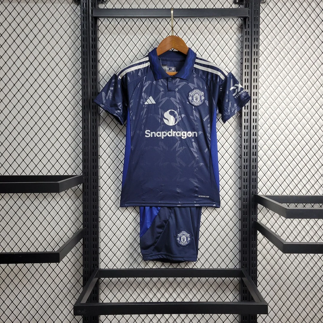 B382BFEC-E382-39E5-CA10-827B581FD2CA